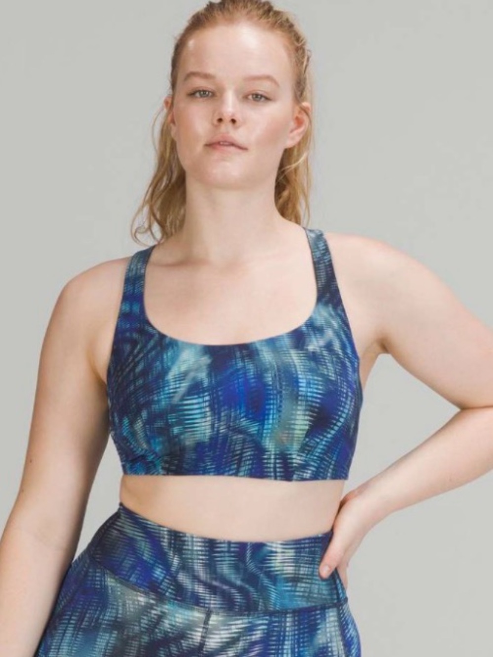 Blue Lululemon Wunder Train Bra, 10